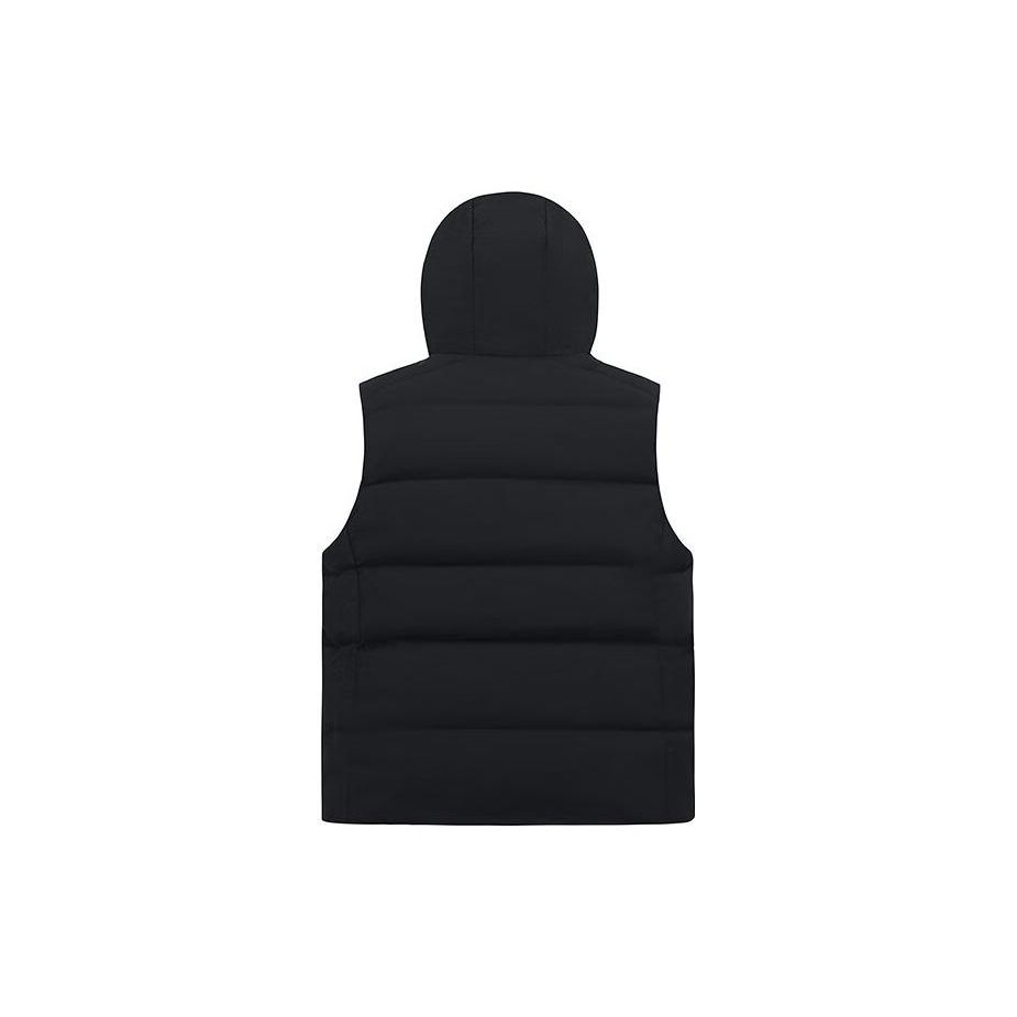 Anta Tréninková série Jednobarevná prošívaná péřová vesta bez rukávů s kapucí na zip Pánské vesty Základní černá 152347904-3