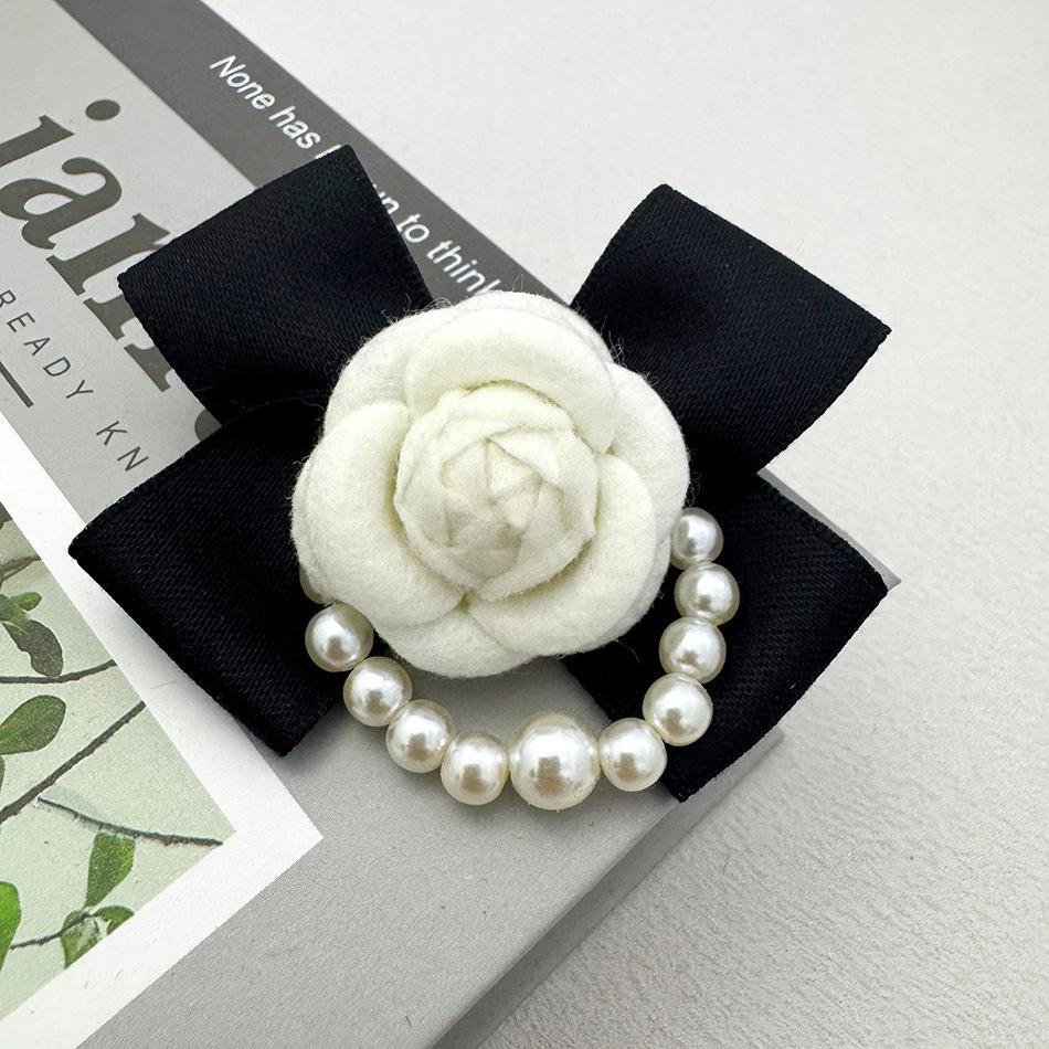 Suqi Elegant Bow Pearl Camellia Brooch - Korean Style Fashion Accessory