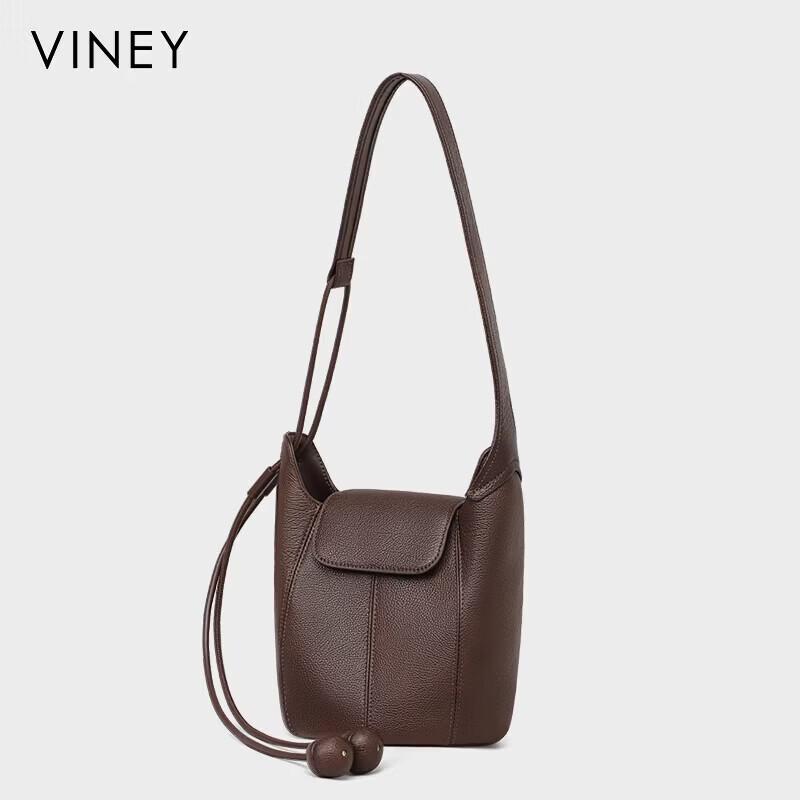 Viney Women's Leather Bucket Crossbody Bag