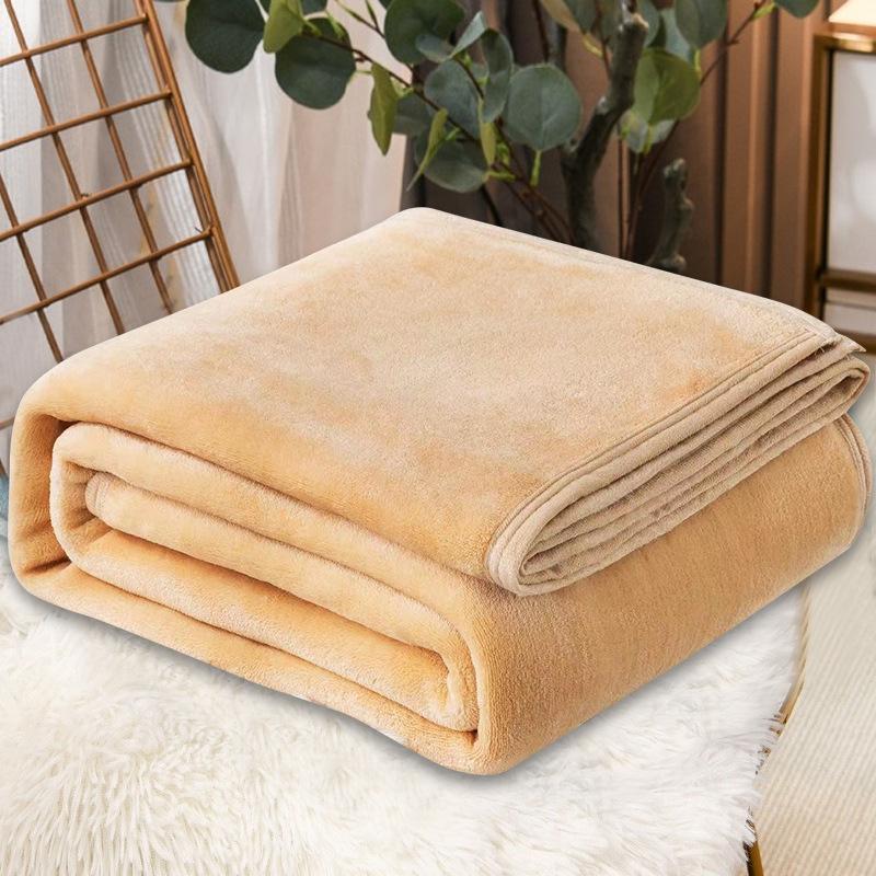 Soft and Warm Coral Fleece Blanket for Autumn and Winter