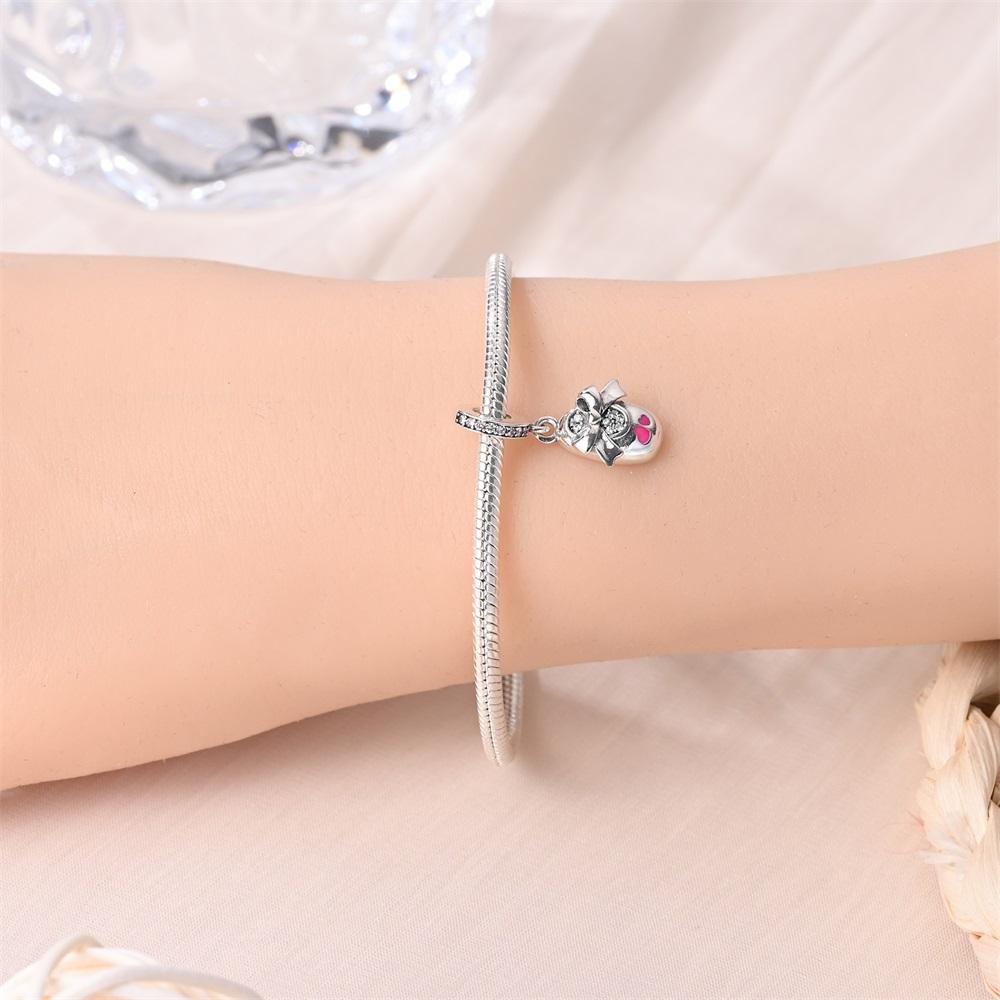 Charm Bead Charms Authentic copper Baby Shoes Ideal For Mothers Day Bead Charms Compatible With Bracelets Diy Fine Gift Women Delicate Jewellery Acce