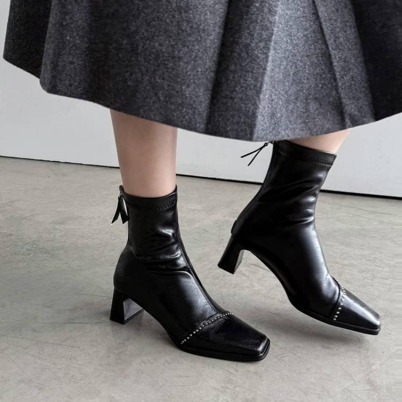 Autumn and winter women's leather large size women's boots square head rear zipper versatile low boots new cowhide thick heel fashion boots