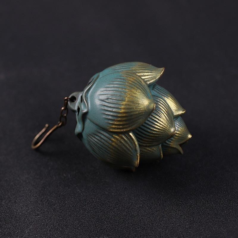 

1 Pcs Creative Lotus Shape Hanging Ball Backflow Incense Ceramic Aromatherapy Furnace Hollow Incense Holder Home Decor светло-желтого