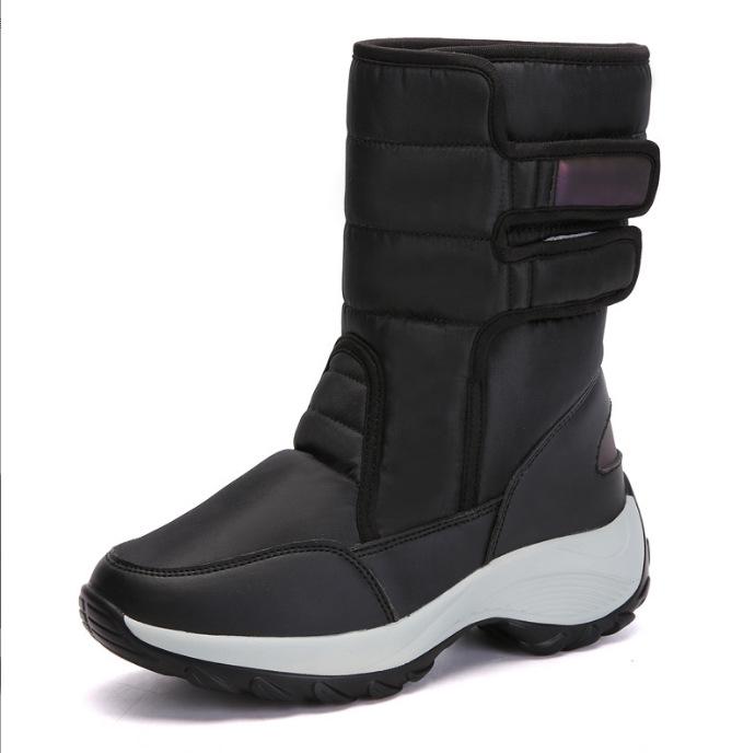 Plus Size Women's Winter Outdoor Fur Snow Boots - Sizes 41-42.