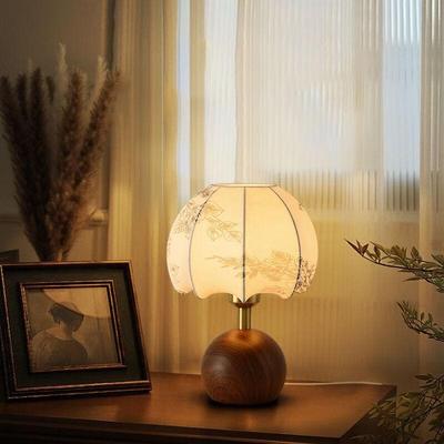 Shengbei Creative Bedside Table Lamp with Dimmable Warm Light