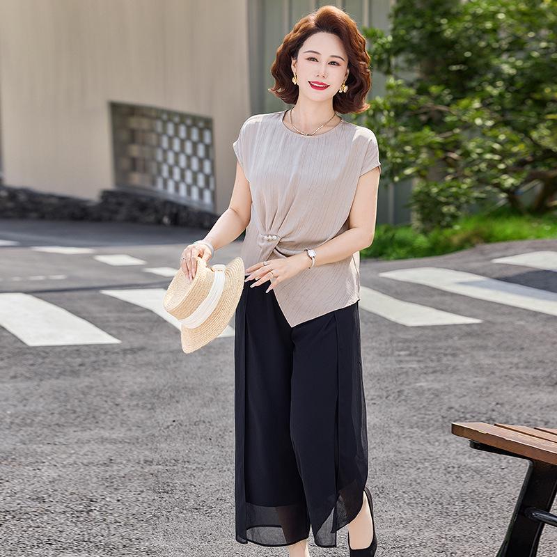 Elegant Summer Chiffon Suit: Short-Sleeved Two-piece Set for Middle-aged and Elderly Women 4XL