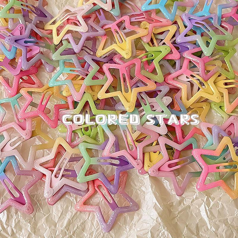 Y2K Star Hair Clips: Cute Five-Pointed Star Accessories for Kids' Side Bangs.