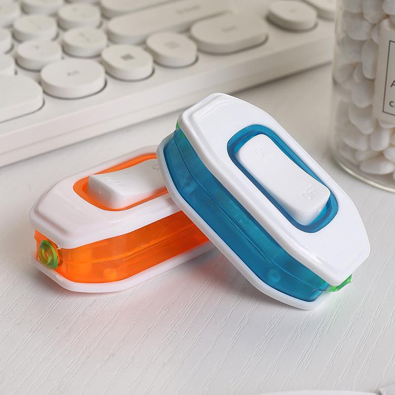 Random 1PC Bedside Switch Button Wiring Switch Hand Pinch Bedside Electrical Button Switch Bedside Lamp Control Switch