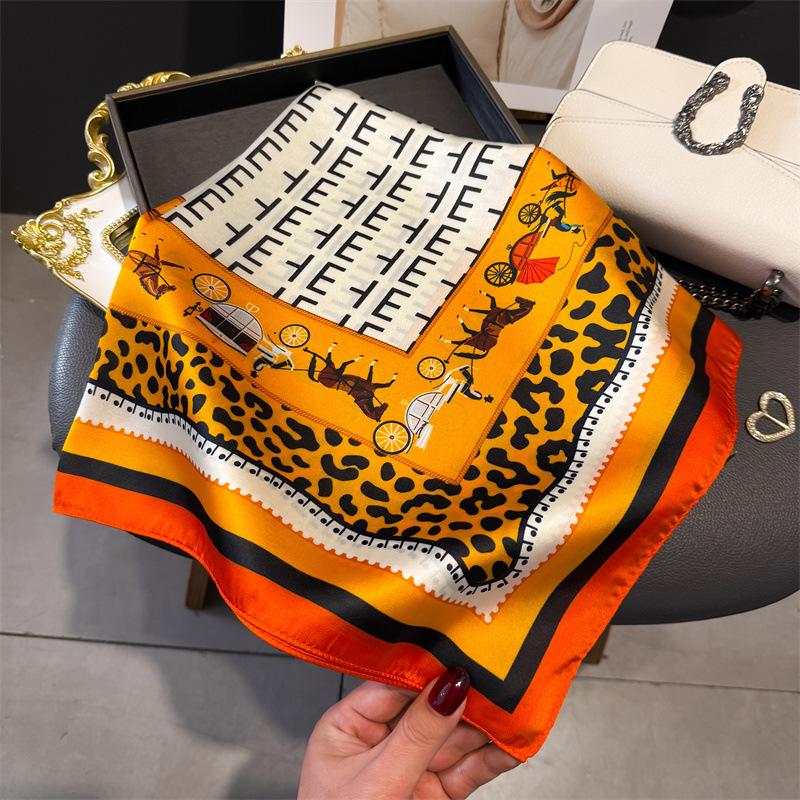 French light luxury chain small square scarf simulation silk printing silk scarf headscarf women's spring and summer scarf temperament scarf scarf new