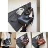 Fashionable Retro Women's Large Capacity Bucket Bag With Premium Quality And Versatile Design