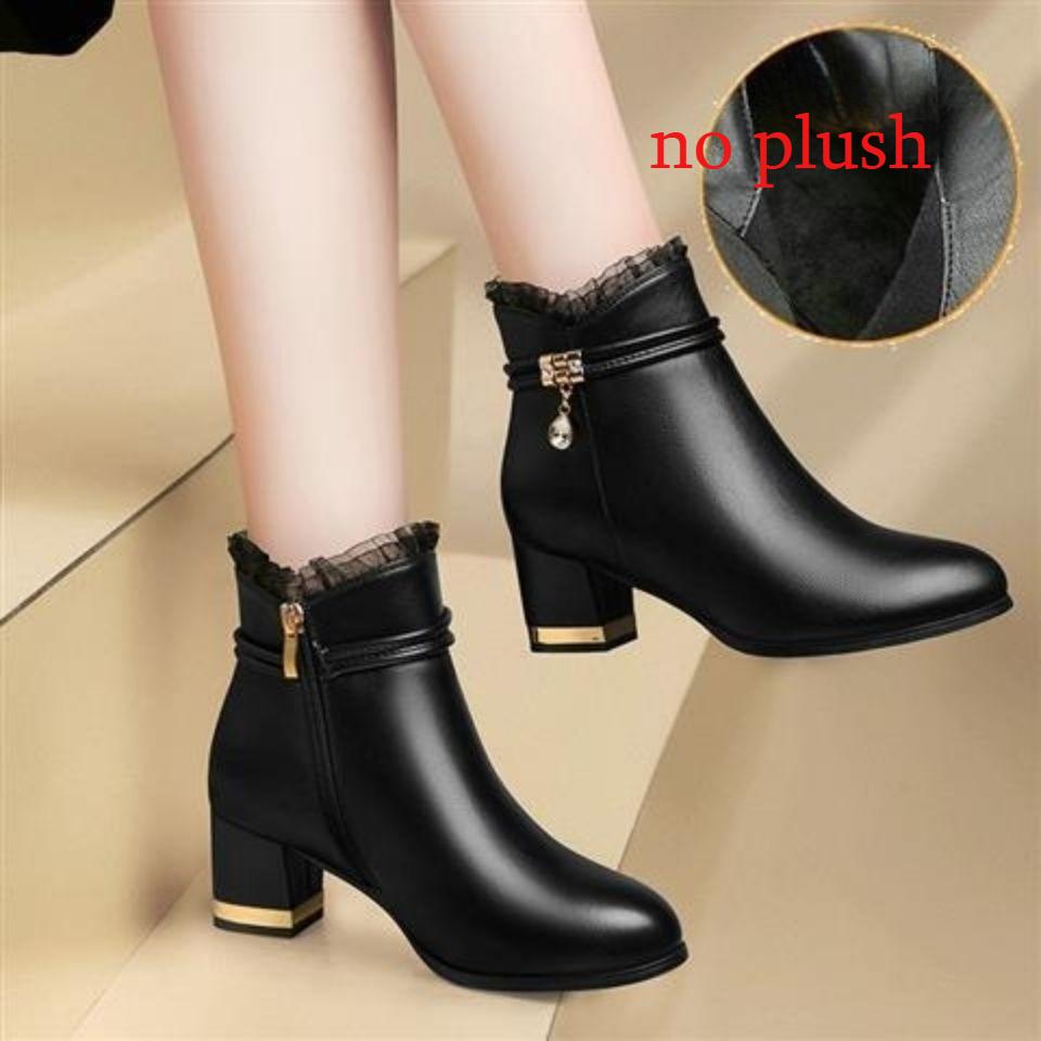 Chunky Heel 6CM Booties Solid Color Lace Splicing Women's Ankle Boots Large Size Warm Footwear Trend  Female Short Shoes