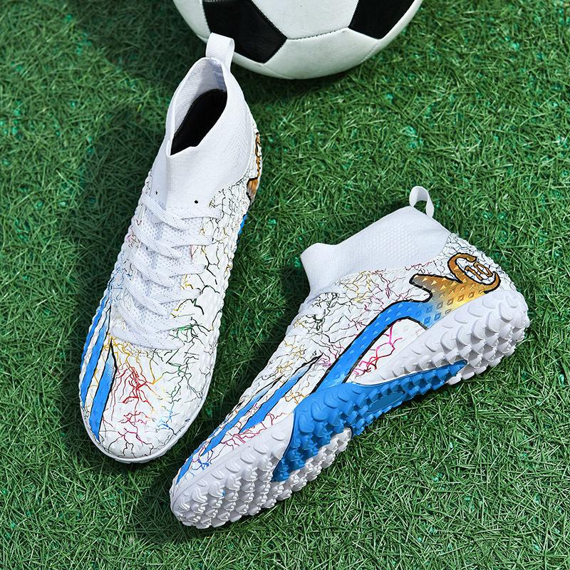 

2025 новые кроссовки для футбола на Кубок Европы Путянь бесшовные из мушиной вязки мужские студенческие тренировочные спортивные кроссовки для газона 45
