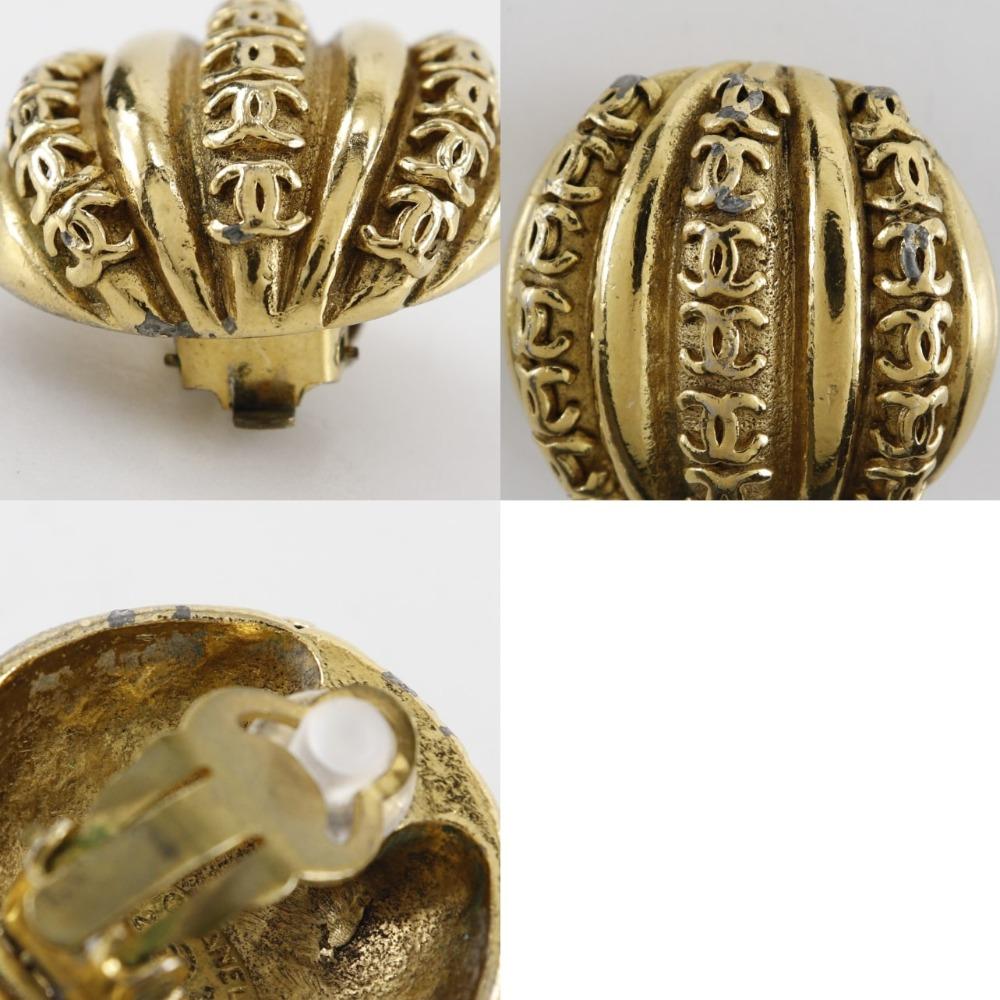 CHANEL COCO Mark Earring vintage Plated Gold 37g Women Used