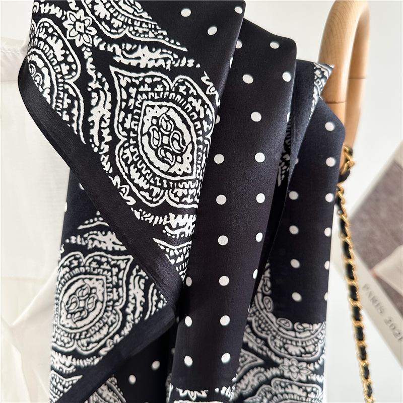 Classic French Black Polka Dot Polka Dot 100% Mulberry Silk Shawl Scarfs For Women Versatile 65CM Square Scarf Thin Shawl Scarf