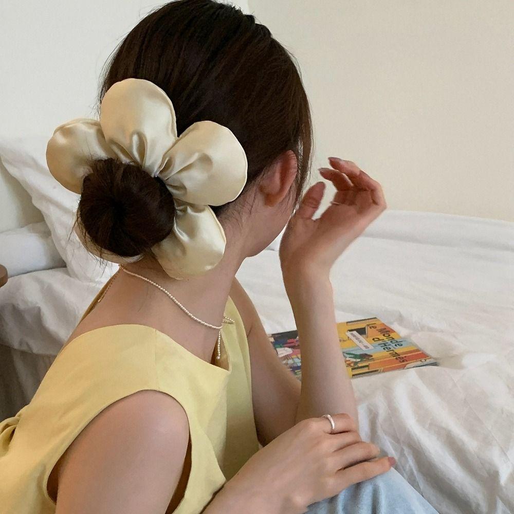 Cloth Large Satin Hair Scrunchies Sponge Exaggerated Hair Ring Delicate Flower Scrunchies  daily