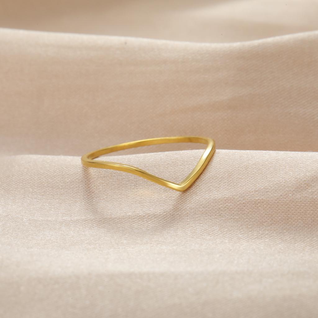 Fashion Simple Wave Ring Stainless Steel Women‘s Geometric Line Finger Rings Wedding Jewelry Gift for Lover Minimalist