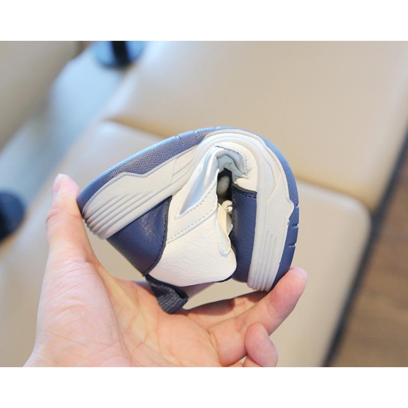 Kindersneaker, Frühling/Herbst Neuankunft, Lässige Jungen-Skateschuhe, High-Top Weiße Mädchen-Sneaker, Baby-Ballerinas mit weicher Sohle