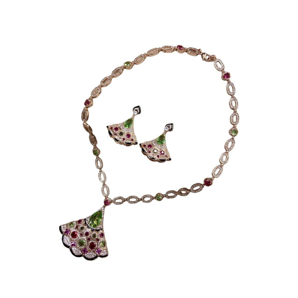 Luxury Fan Necklace Ruby Inlaid Fan Elegant Ladies Fashion Dinner Set