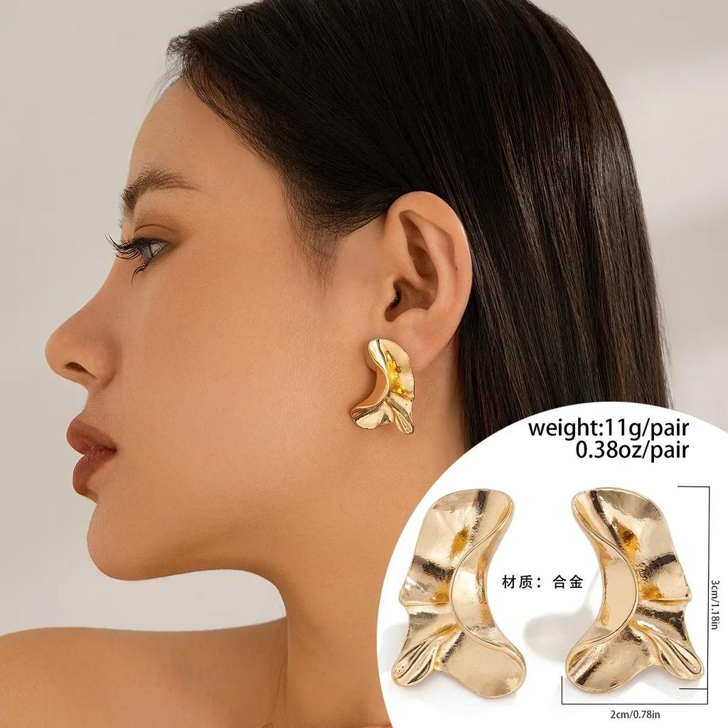 Exaggerate Trendy Liquid Lava Metal Heart Drop Stud Earrings for Women Charm Geometric Irregular Folds Party Jewelry Accessory
