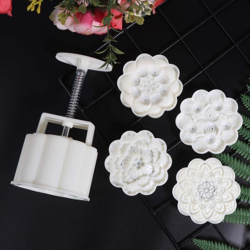 Cute FlowerS Shape DIY Pastry Moulds Mooncake Mold Mooncake Mould Hand Pressure Tool Plastic Material Baking Accessories