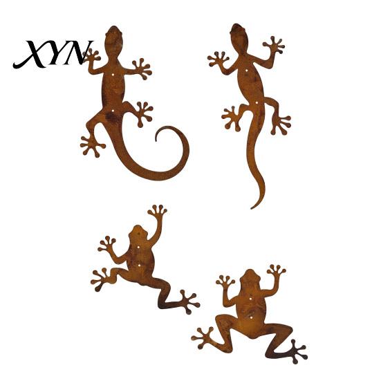 Wooden Door Iron Decor 2Pcs Metal Gecko Frog Wall Art, Rustic Lizard for Outdoor Garden, Anti-rust Patio & Yard, Distressed Finish Animal Hanging