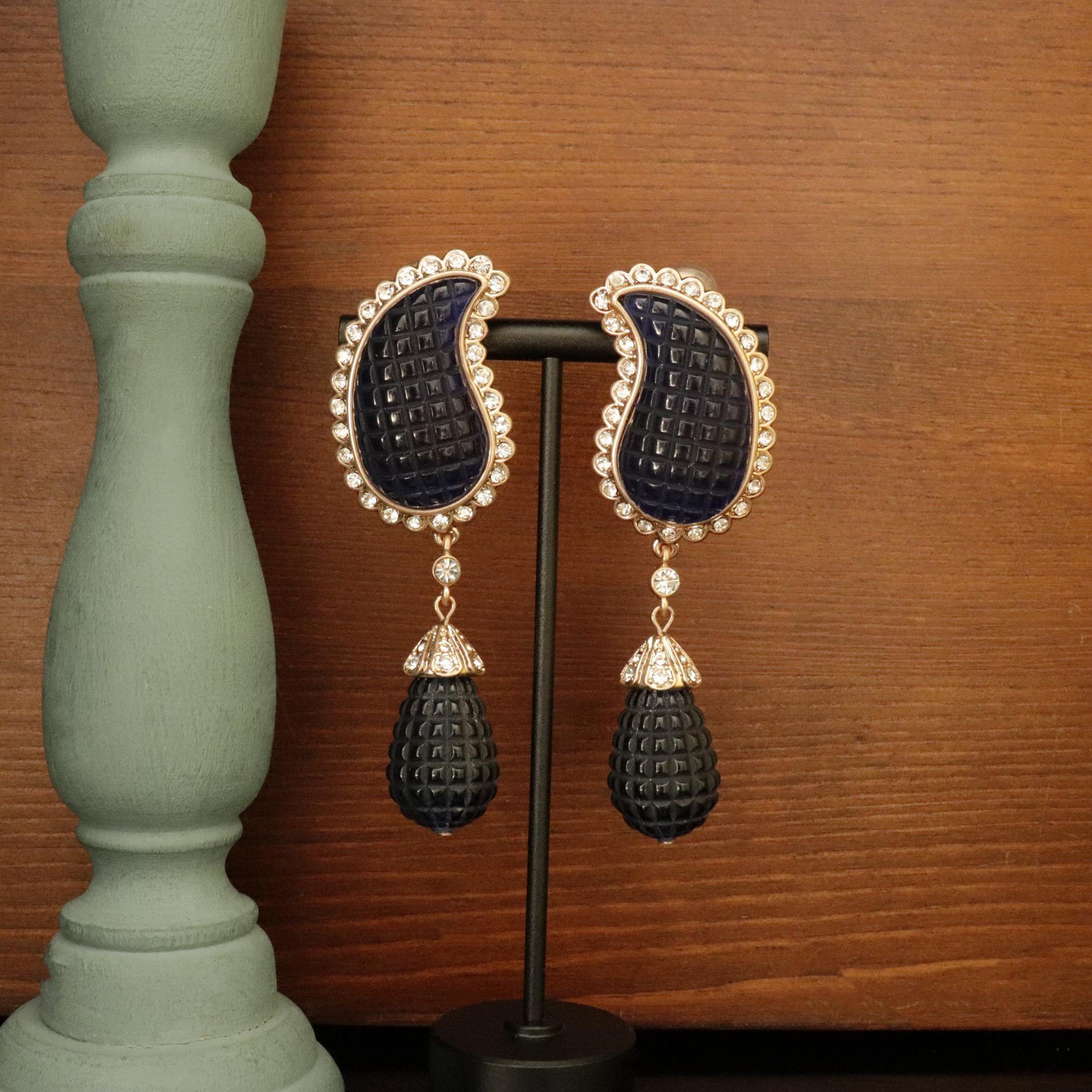 Vintage Resin Jelly Ear Clips with Rhinestone Water Drop Design