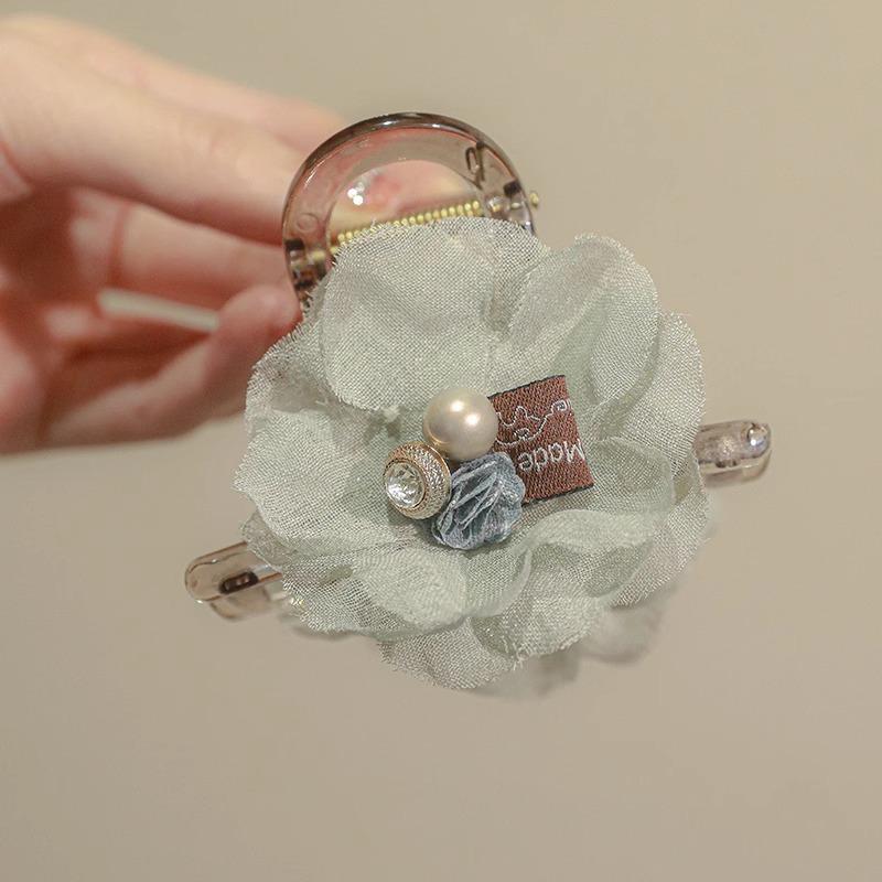 

Summer Pearl Flower Grabbing Clip Cute Female Hair Headband Korean Large Shark At Back Of Head Top светло-зеленый