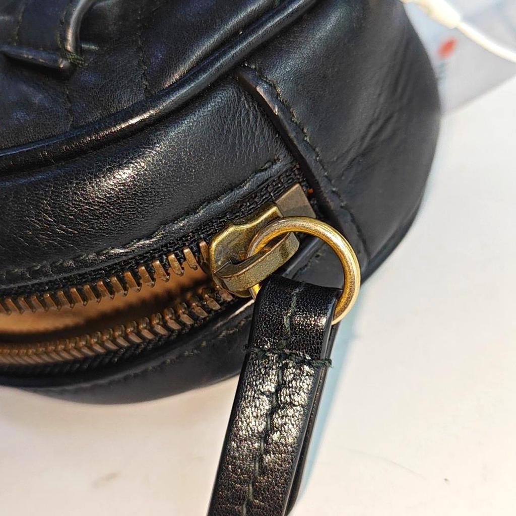 [Pre-Owned] Gucci Quilted Leather GG Marmont Matelassé Belt Bag 38/95 'Black' - Very Good #12QL9CG
