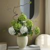 Decoração de casa – Flores e coroas artificiais