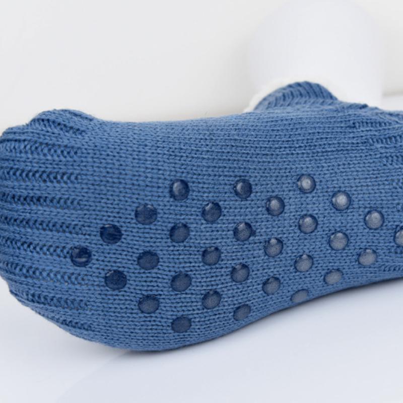 Fall and Winter Floor Socks Home Warm Women Men Socks Snow Socks Sleep Carpet Socks Slippers Socks Men Non-slip Yoga Socks