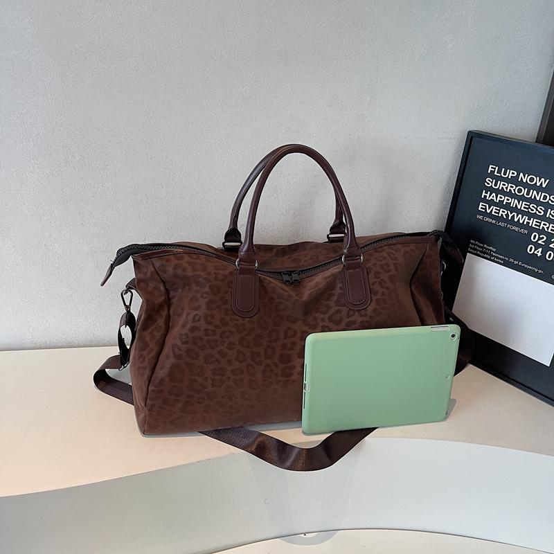 Large Capacity Travel Bag Women's Leopard Print Storage Bag