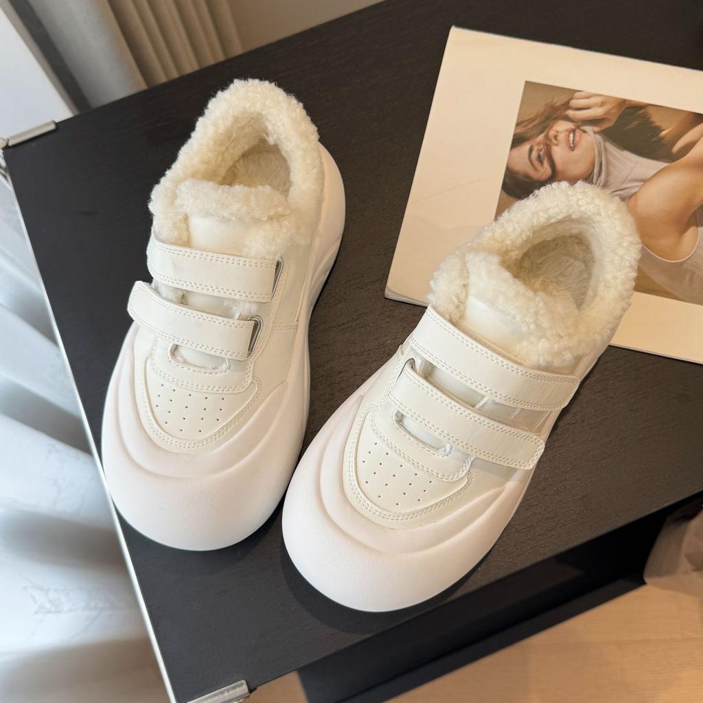 Women's new autumn and winter heightening shoes platform muffin shoes versatile Velcro velvet casual shoes