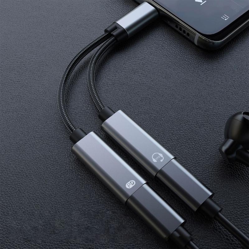 Rozdzielacz USB C 1 na 2 Wyjścia Podwójny Adapter Ładowania Słuchawek USB C Typ C Adapter Dźwięku Kabel Szybkiego Ładowania PD60W