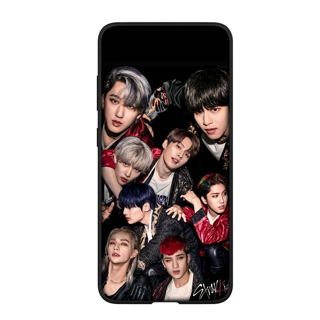 for iPhone 17 16 15 Xiaomi Poco F7 F8 X7 X6 C85 C75 C71 M8 Redmi Note 14 13 12 11 Pro Max 14C 13C 15C A3 A4 Phone Case Kpop Stray Kids SKZ K pop Cover
