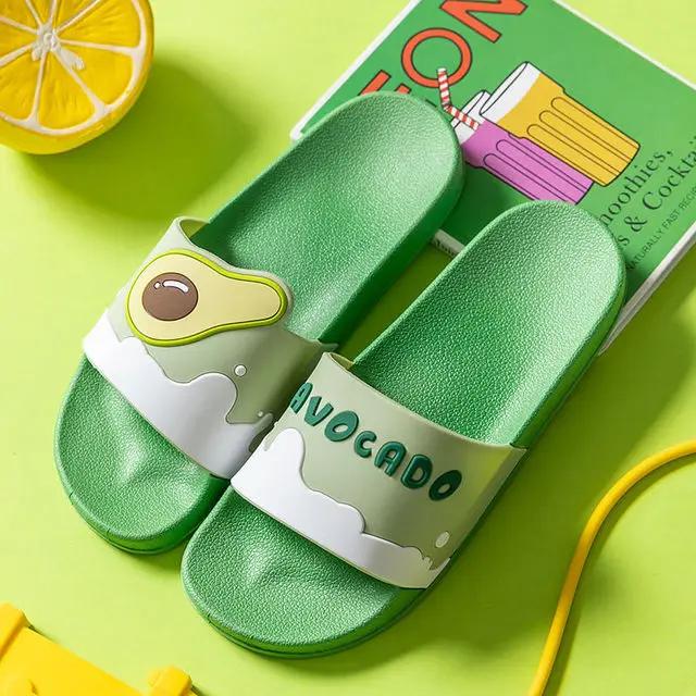 

Новые туфли для женщин ПВХ тапочки модные сандалии с мультяшными фруктами шлепанцы летние повседневные пляжные домашние банные толстые нескользящие тапочки 36-37 (suggest35-36) зелёный