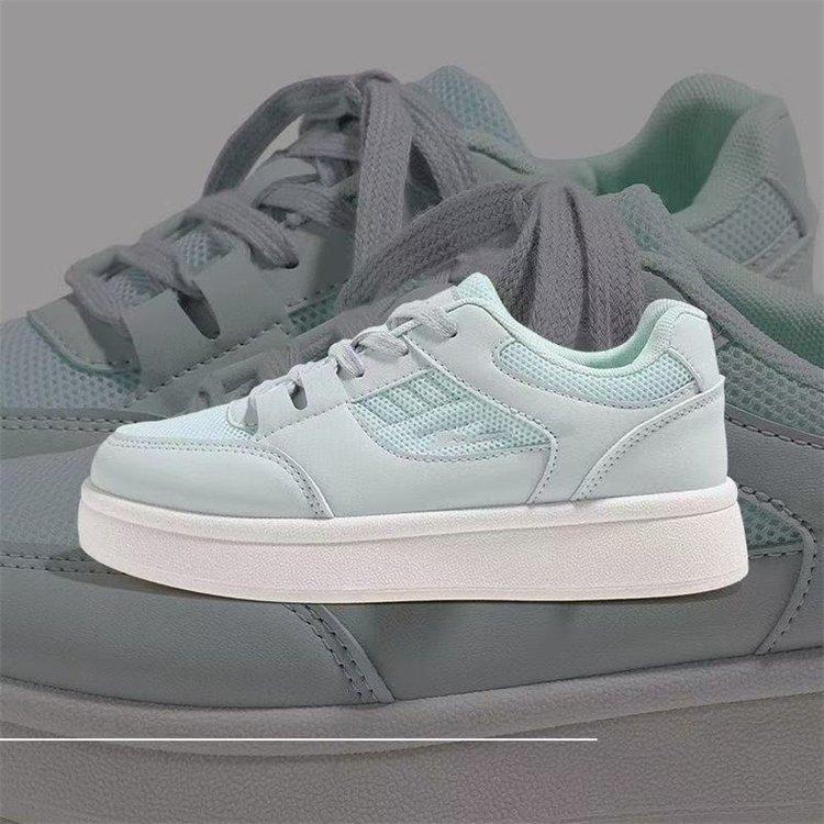 

Summer new mesh thin breathable wear-resistant board shoes women s lightweight casual shoes student versatile sports shoes 40
