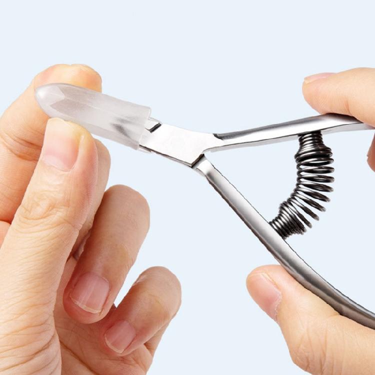Manicure Cuticle Nippers Spring Professional Cuticle Cutter Nail Clipper Trimmer