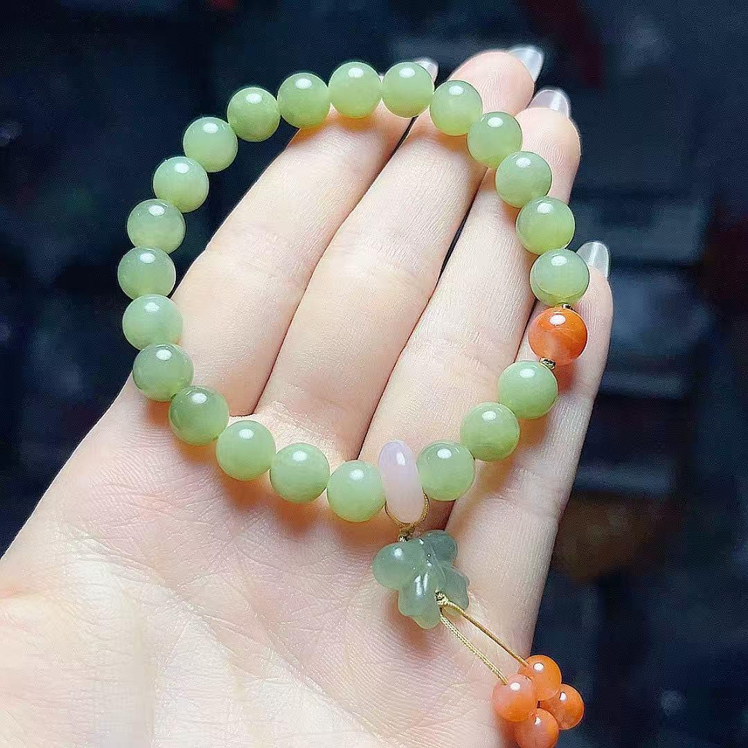 Exquisite Unisex Hetian Jade Butterfly Bracelet - Versatile & Fashionable