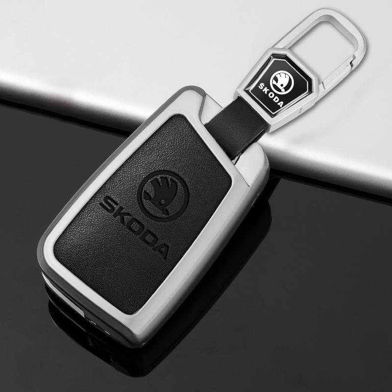 DAYB7 Car Flip Remote Key Fob Case Cover For Skoda Octavia A5 A7 Fabia Superb Kodiaq Karoq Protector Shell Bag Keychain Accessories