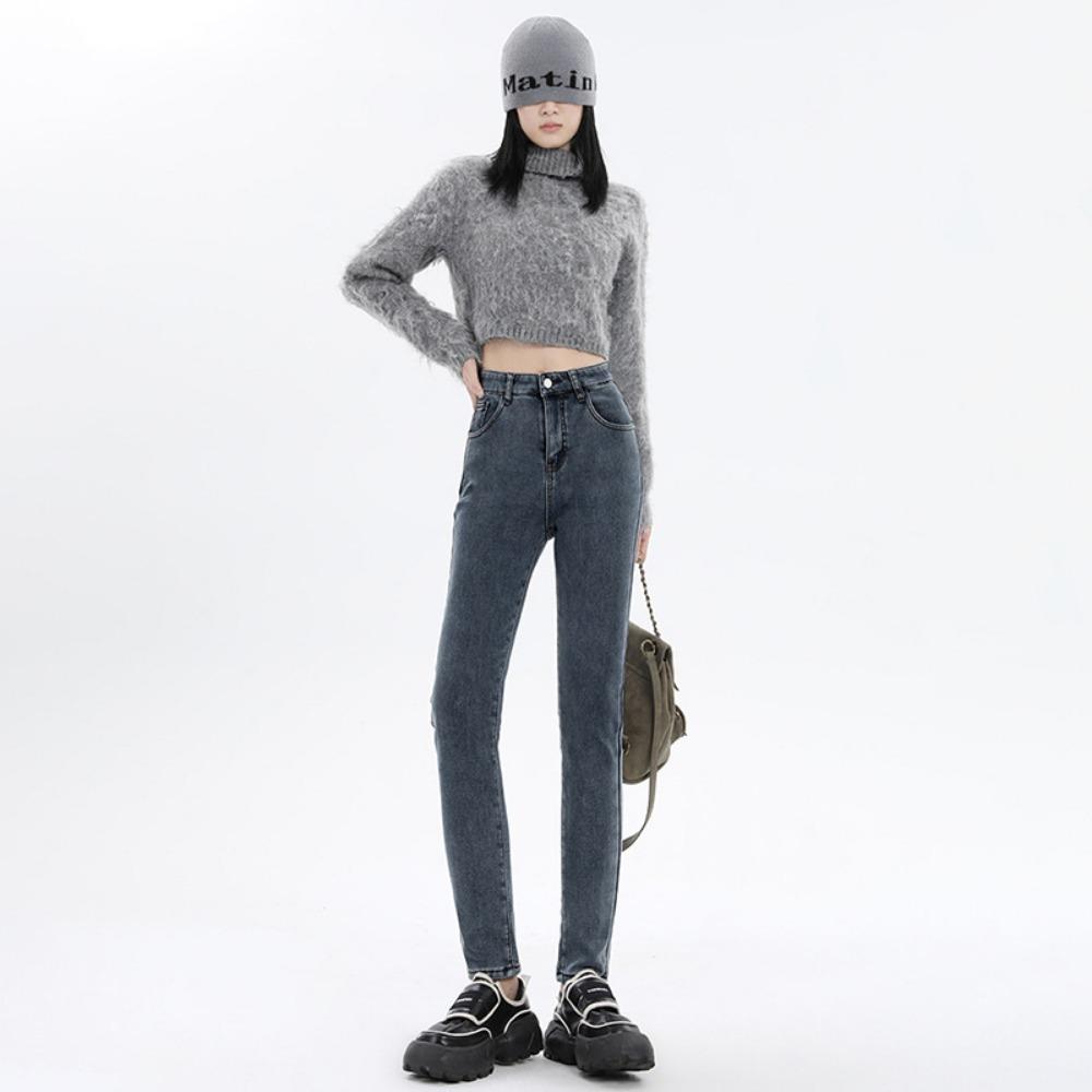 Casual Versatile Jeans Women's 2025 Winter New Thin Elastic Tight Body Hip Lift Piled Thickened Pants
