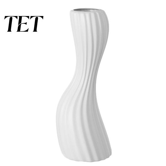 Resin Flower Vases for Home Decor Minimalist Twisted Vase, Modern Ribbed Decorative Container, Creative Vase Floral Arrangement Holder Table