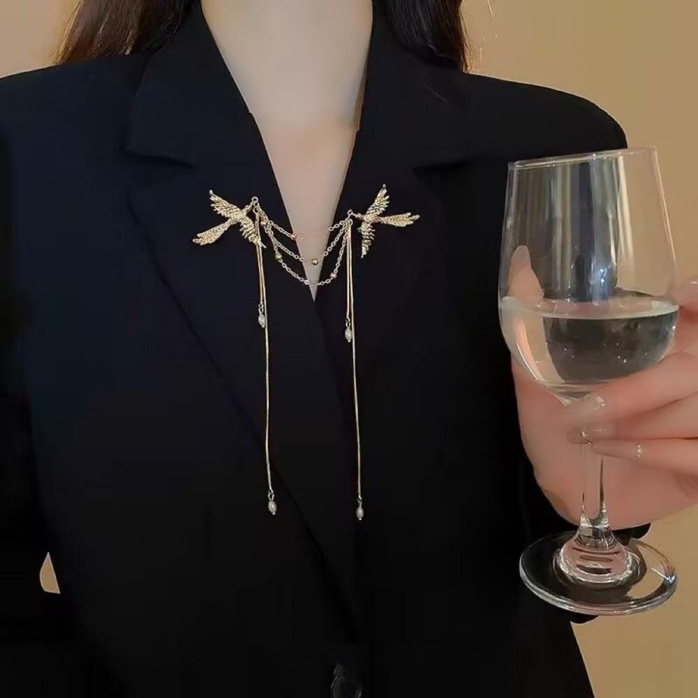 Personality Design Silver Color Lovers Phoenix Brooches for Women Charm Enfashion Long Tassel Pendant Pins Suit Accessories Gift