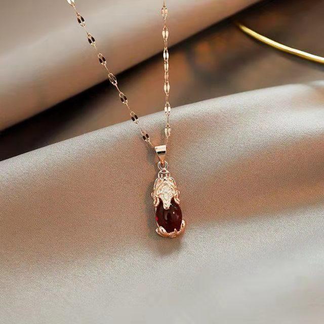 No Fading Pixiu Necklace Women'S Personality High-End Ruby Pendant Direct Sales Temperament Model
