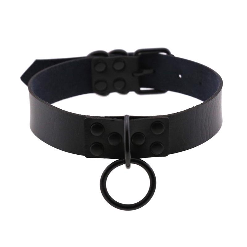 Unisex Dark Style O-Ring Choker with Exaggerated Traction Rope