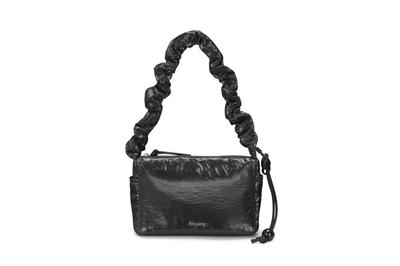 Oyani Scrunch Shoulder Bag (Black)