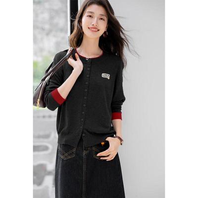 Mokana Women's Color-block Knitted Cardigan