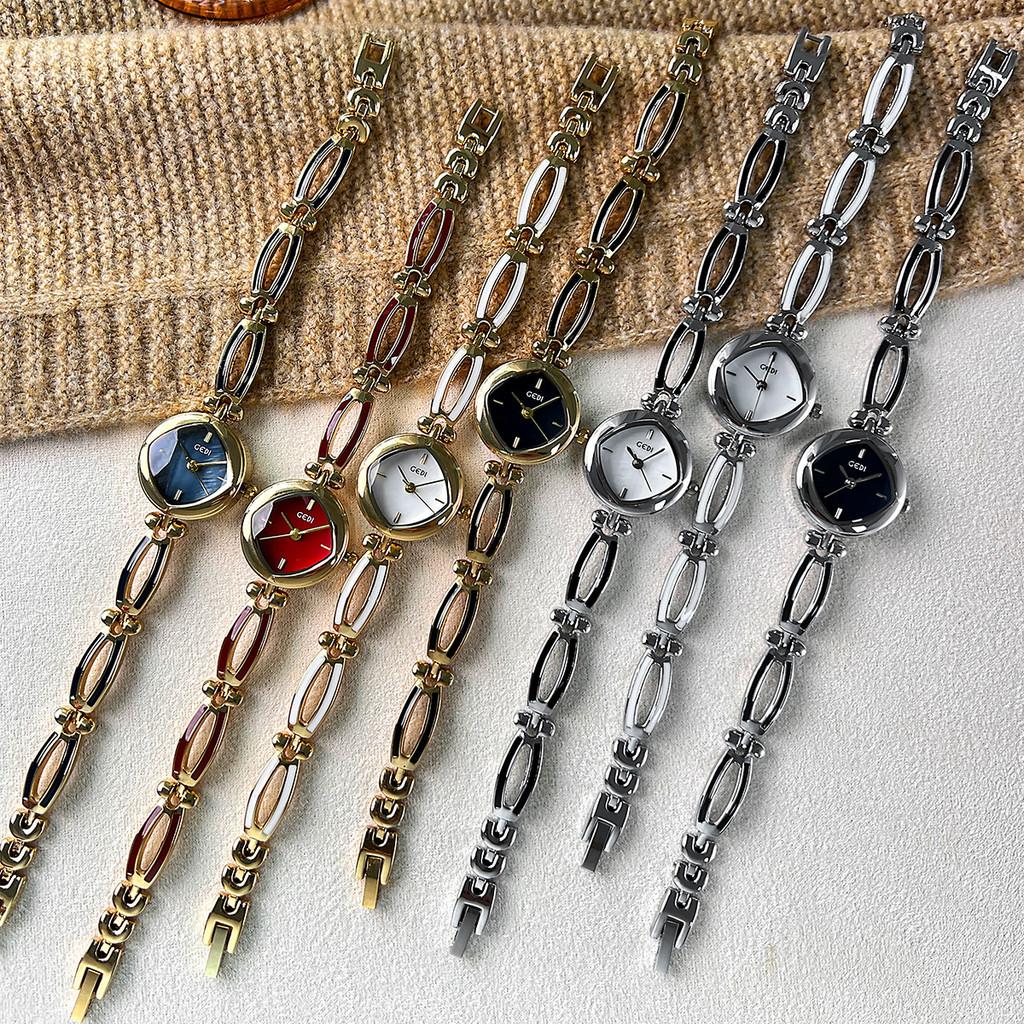 Vintage Diamond Shaped Ladies Quartz Watch With Water Resistance For Fashion Enthusiasts