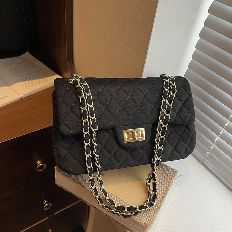1Pc Ersatile Fashion Niche Large-capacity Tote Bag New Chain Diamond Shoulder Bag High-end Small Fragrant Messenger Bag