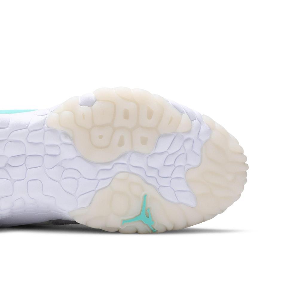 Air Jordan Delta 2 'Platinum Grape Ice' (Unisex) Platinum Tint / White / Particle Grey / Dark Smoke Grey Casual Shoes CV8121 002