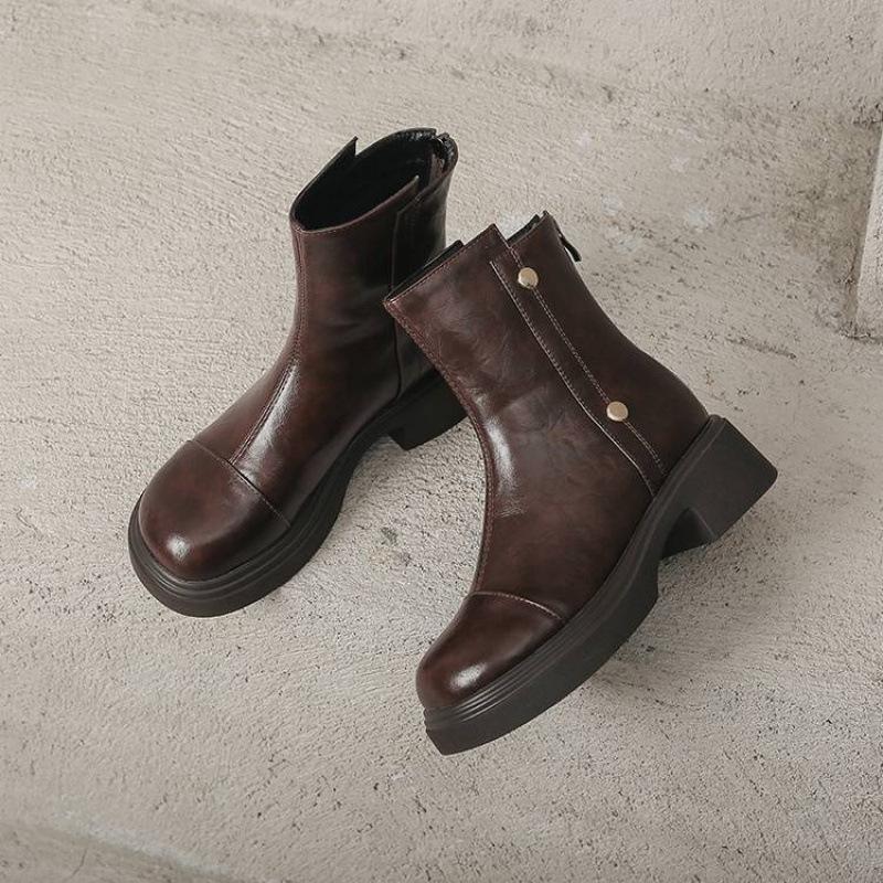 Autumn and winter women's platform Martin boots new solid color large size women's boots rear zipper middle heel round head medium boots women